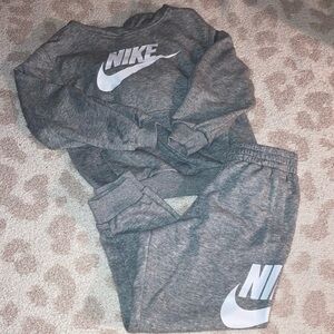 Kids Nike Sweatsuit